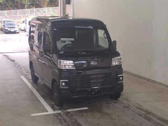 Daihatsu Hijet Cargo S700V 2025